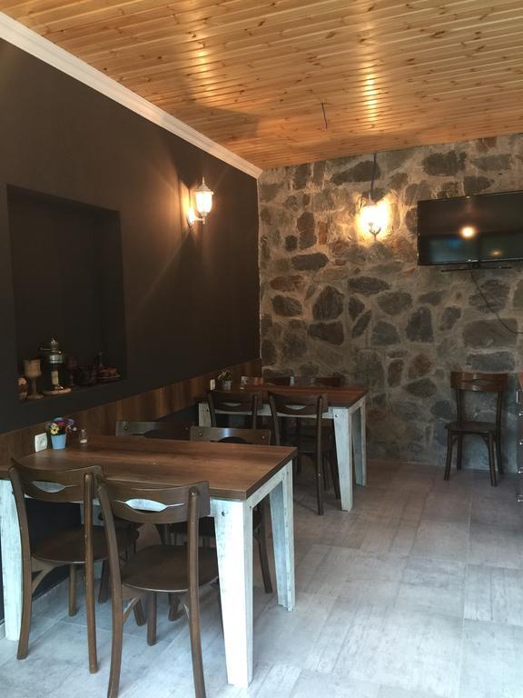 Sakhli Laghamshi Hotel Mestia Ngoại thất bức ảnh