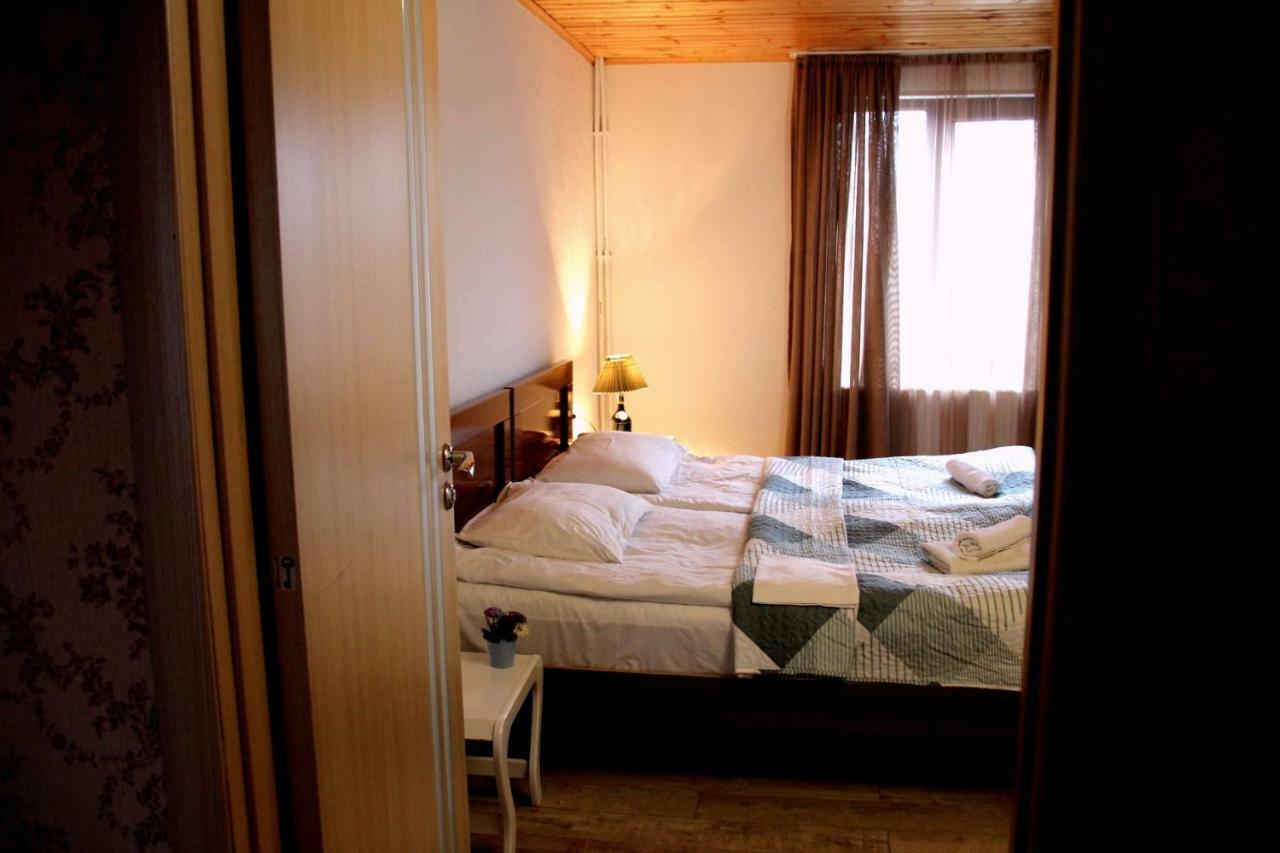 Sakhli Laghamshi Hotel Mestia Ngoại thất bức ảnh