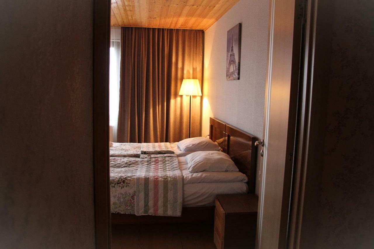 Sakhli Laghamshi Hotel Mestia Ngoại thất bức ảnh