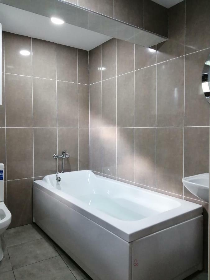 Sakhli Laghamshi Hotel Mestia Ngoại thất bức ảnh