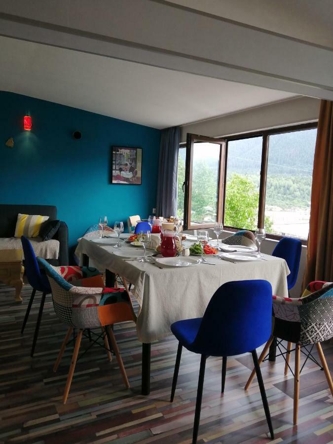 Sakhli Laghamshi Hotel Mestia Ngoại thất bức ảnh